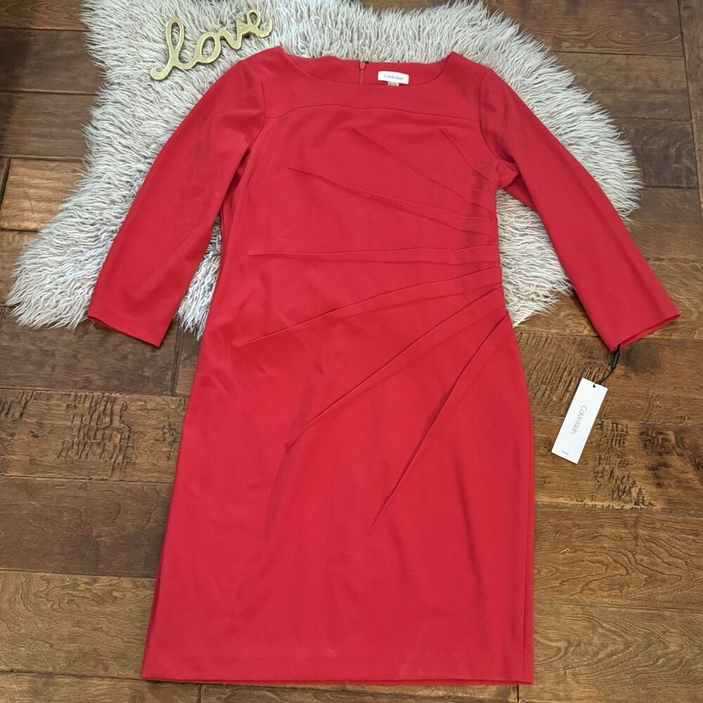 Calvin Klein Womens Dress Starburst Red Size 14 Round Neck 3/4 Sleeve Ruched New